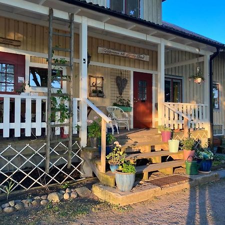 Karaby Gard, Country Living Hostel Kristinehamn Exterior photo