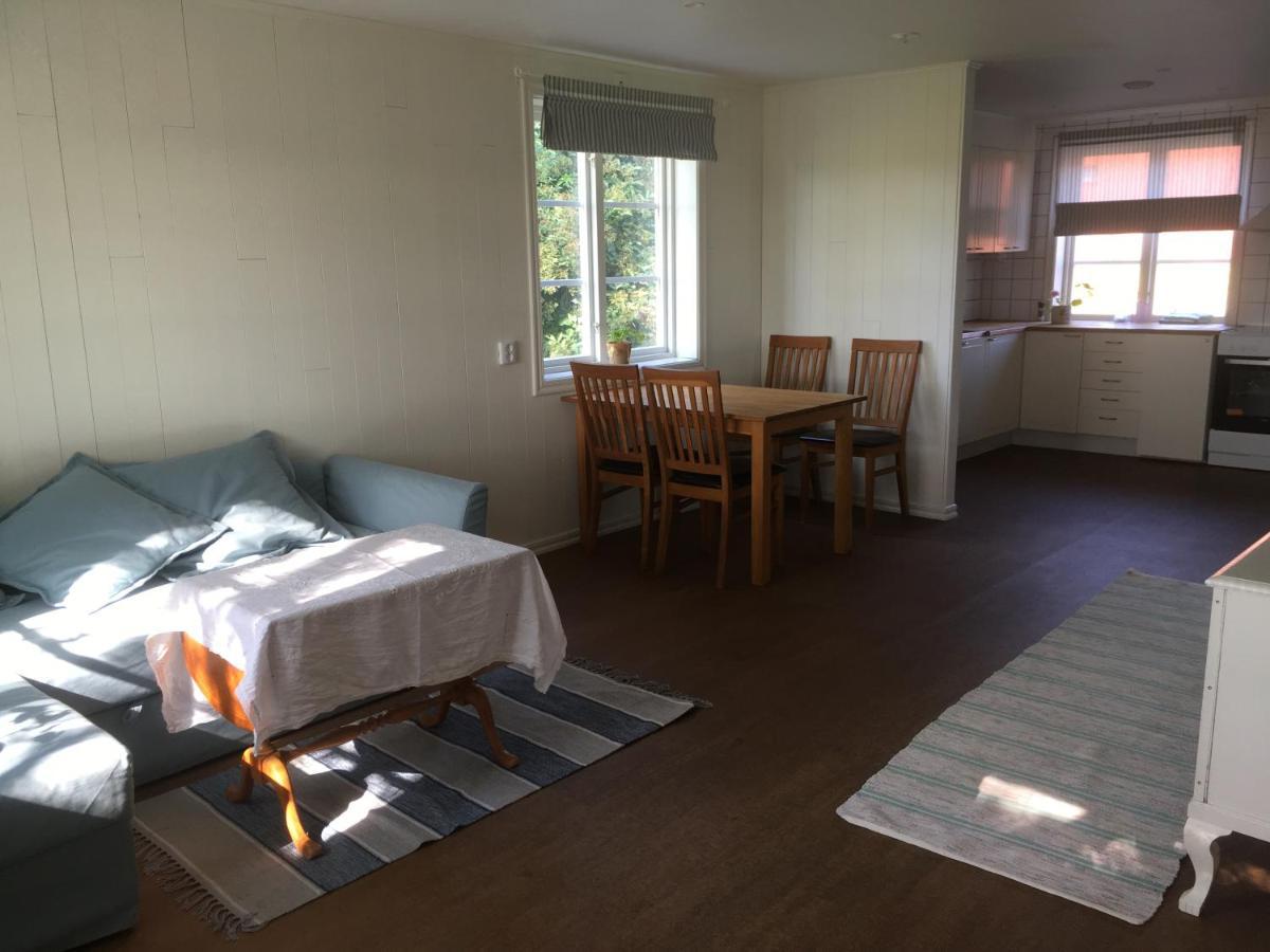 Karaby Gard, Country Living Hostel Kristinehamn Exterior photo