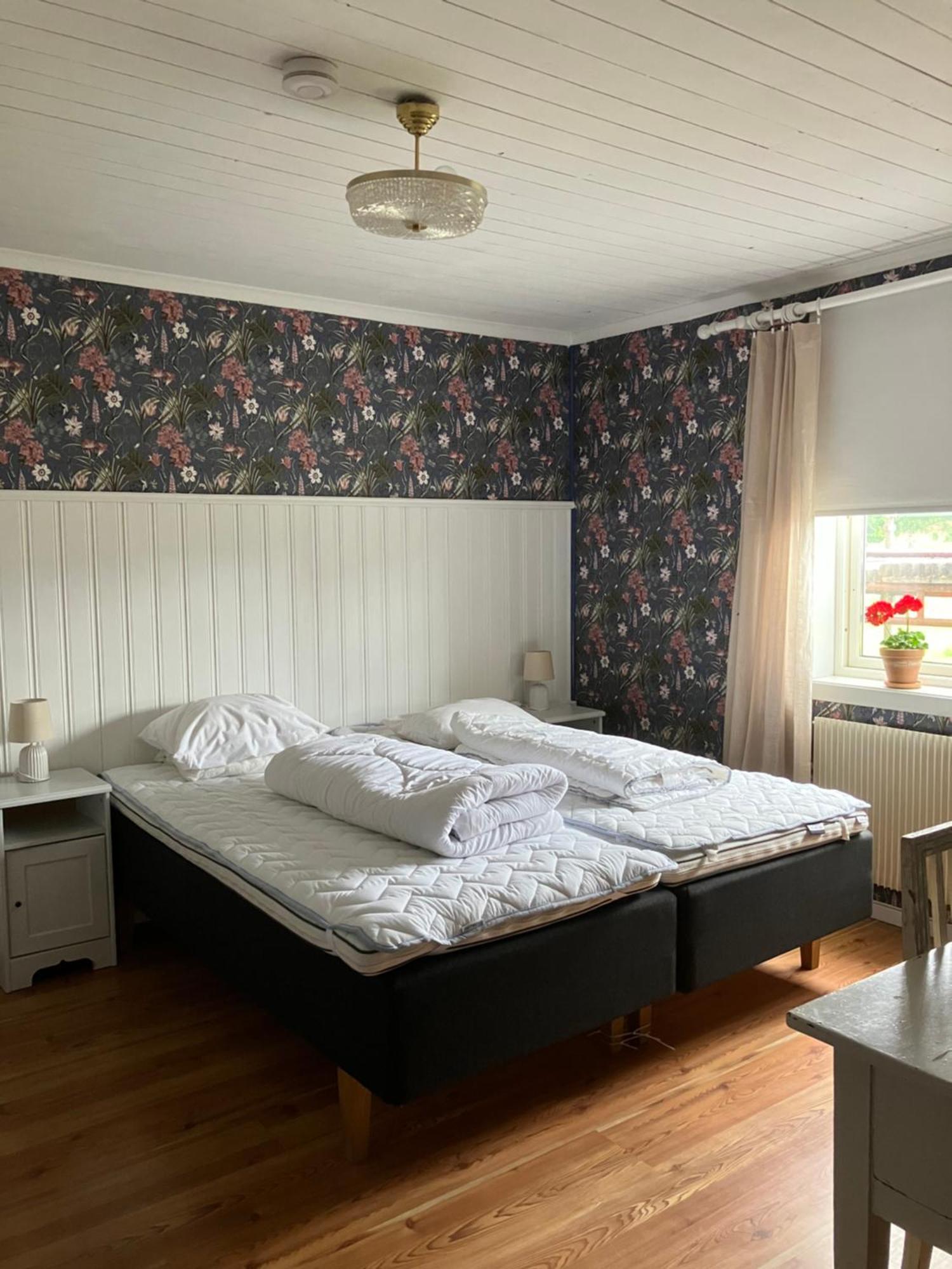 Karaby Gard, Country Living Hostel Kristinehamn Exterior photo