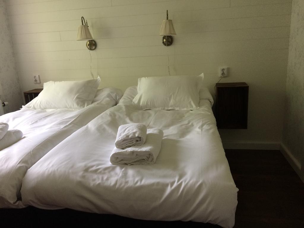 Karaby Gard, Country Living Hostel Kristinehamn Exterior photo